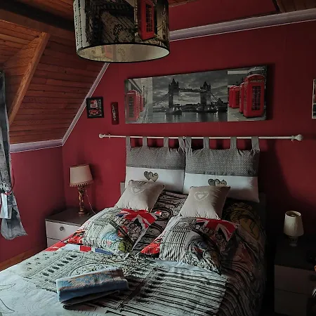 Le Vieux Logis Guest house *